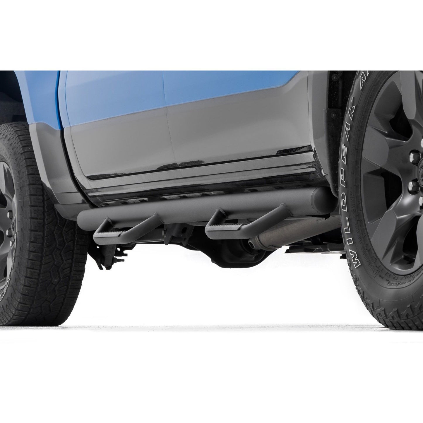 ROUGH COUNTRY Nerf Steps | Cab Length | Crew | 5'7" Bed | Ram 1500 (19-25)/1500 TRX (21-24)  | RCD1980CCB