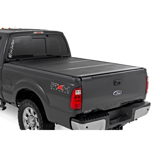 ROUGH COUNTRY Hard Low Profile Bed Cover | 6'10" Bed | Ford F-250/F-350 Super Duty (99-16) | 47214651B