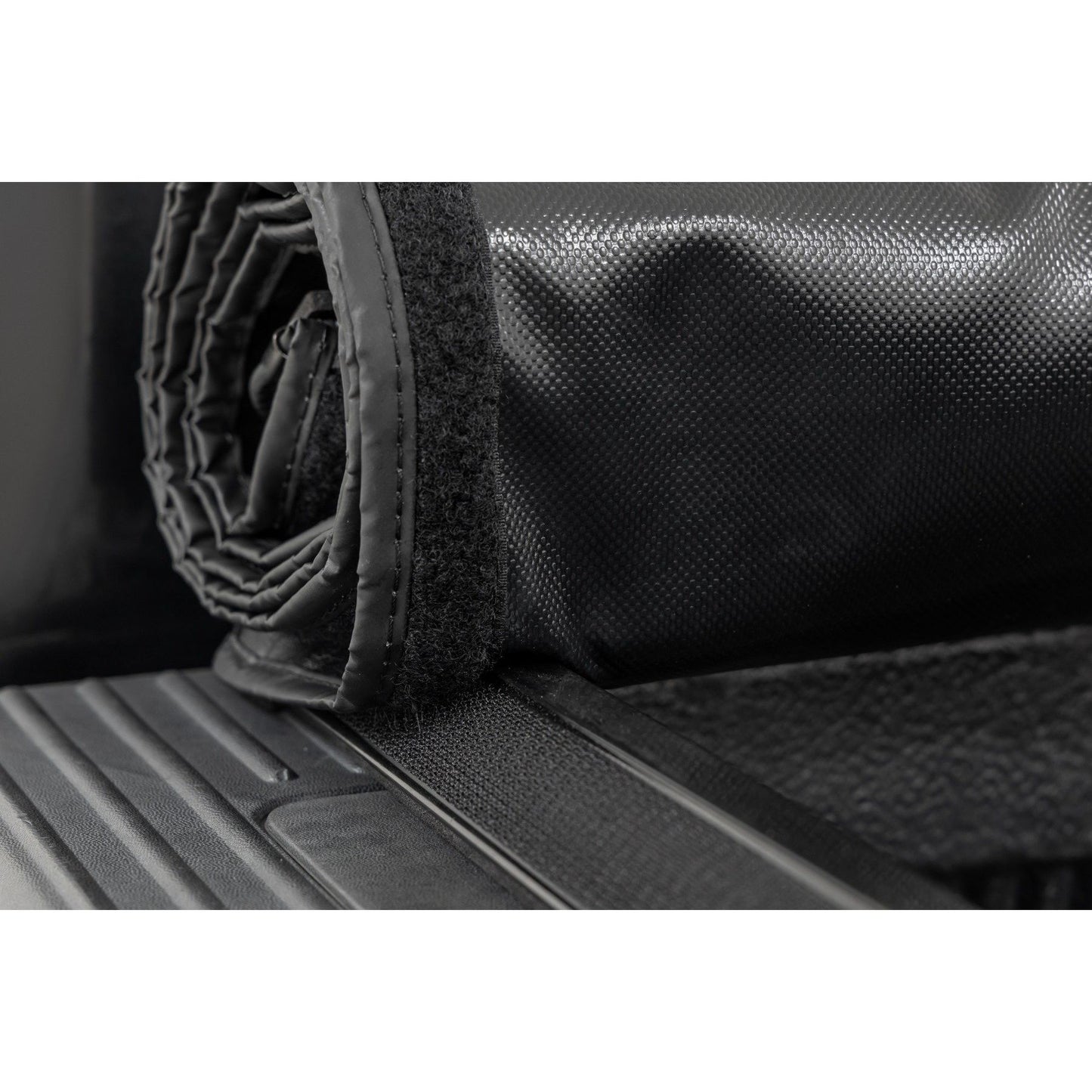 ROUGH COUNTRY Soft Roll Up Bed Cover | 6'10" Bed | Ford F-250/F-350 Super Duty (99-16) | 42599650