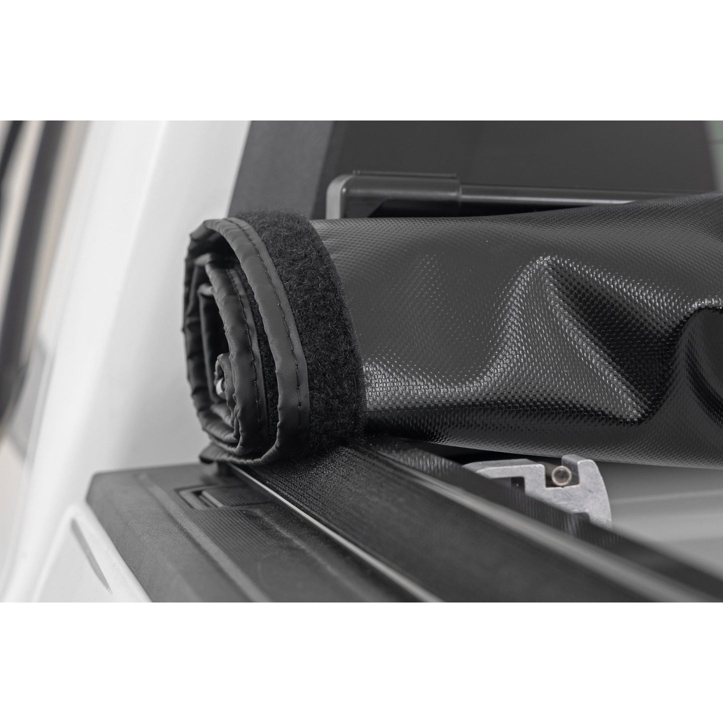 ROUGH COUNTRY Soft Roll Up Bed Cover | 5' Bed | Chevy/GMC Canyon/Colorado 2WD/4WD (15-25) | 42120500