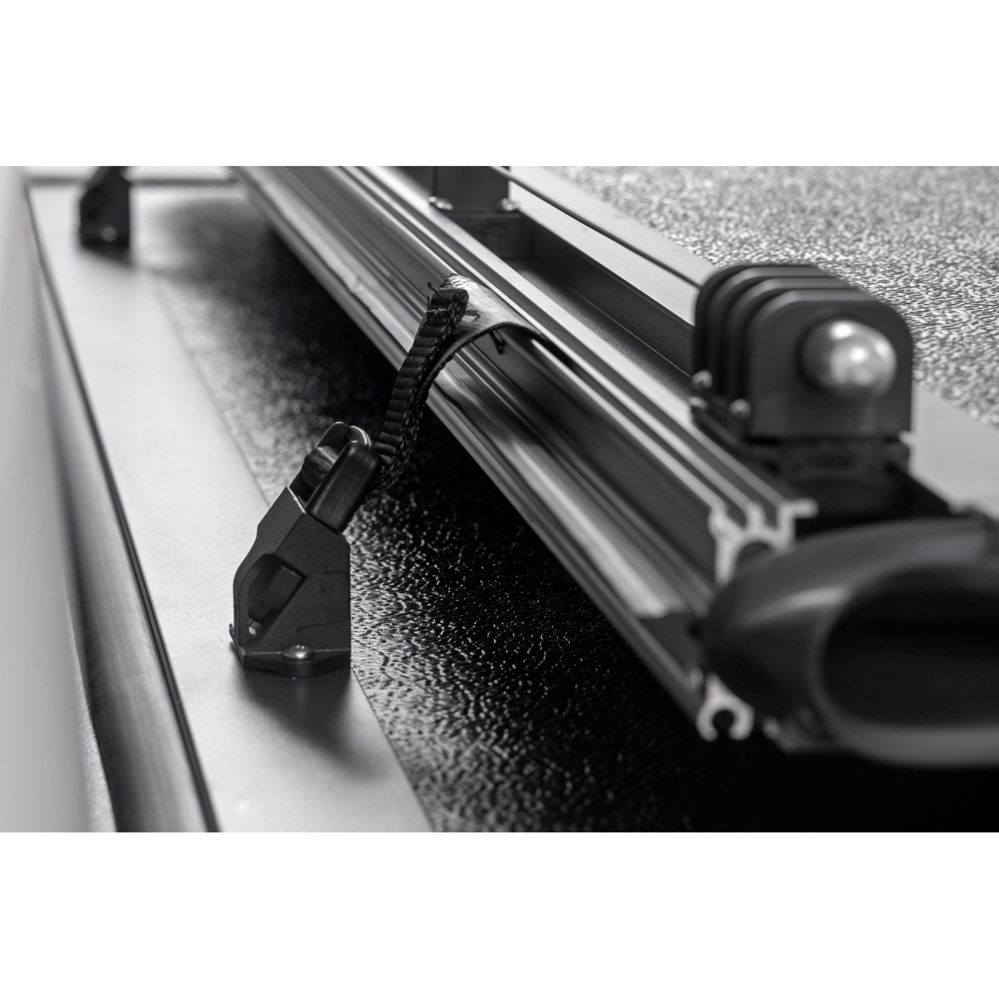 ROUGH COUNTRY Hard Low Profile Bed Cover | 5' Bed | Toyota Tacoma 2WD/4WD (2024-2025) | 47415551B