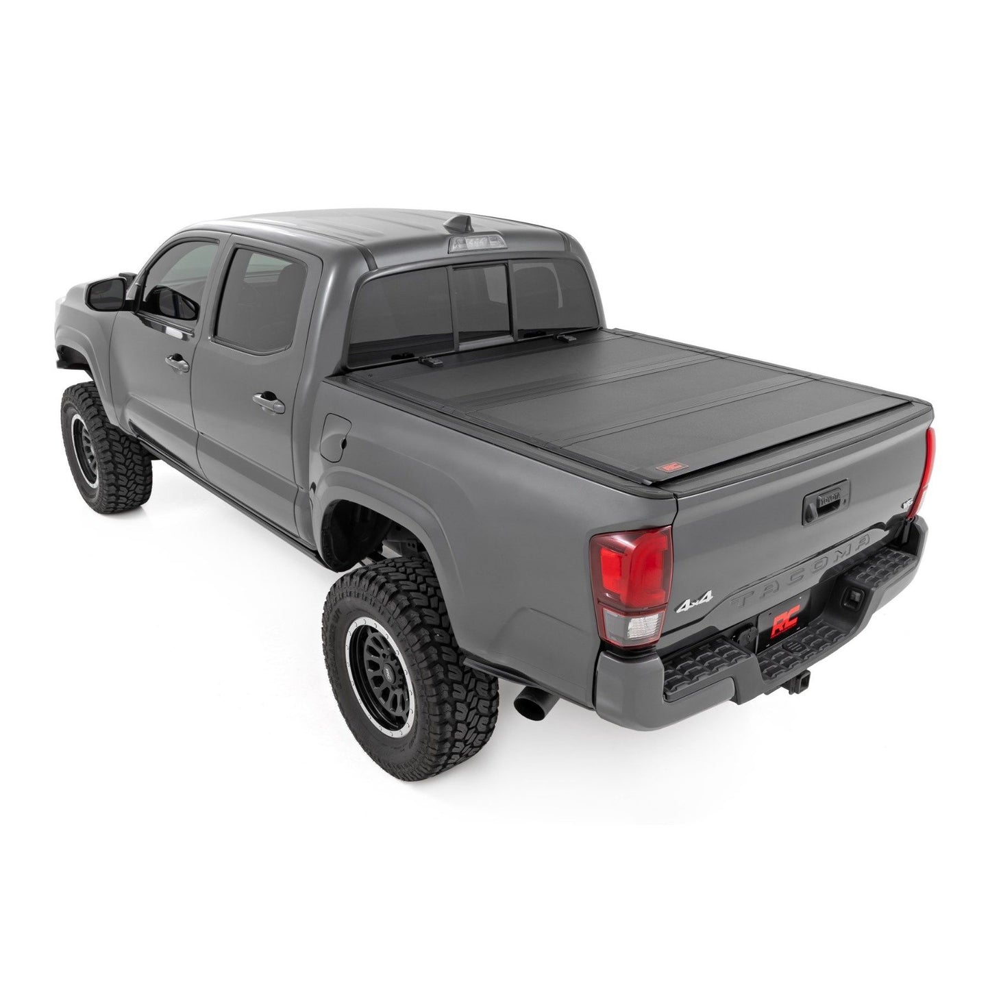 ROUGH COUNTRY Hard Tri-Fold Flip Up Bed Cover | 5' Bed | Toyota Tacoma 2WD/4WD (2005-2015) | 49415500