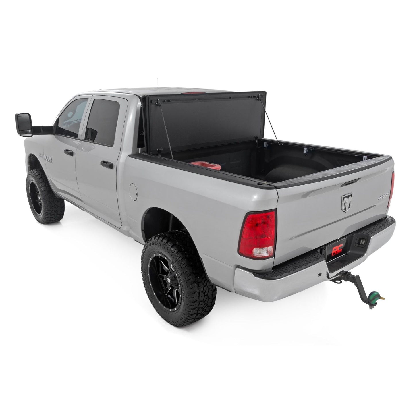 ROUGH COUNTRY Hard Tri-Fold Flip Up Bed Cover | 6'4" Bed | Ram 1500/2500/3500 (10-25 & Classic) | 49318650