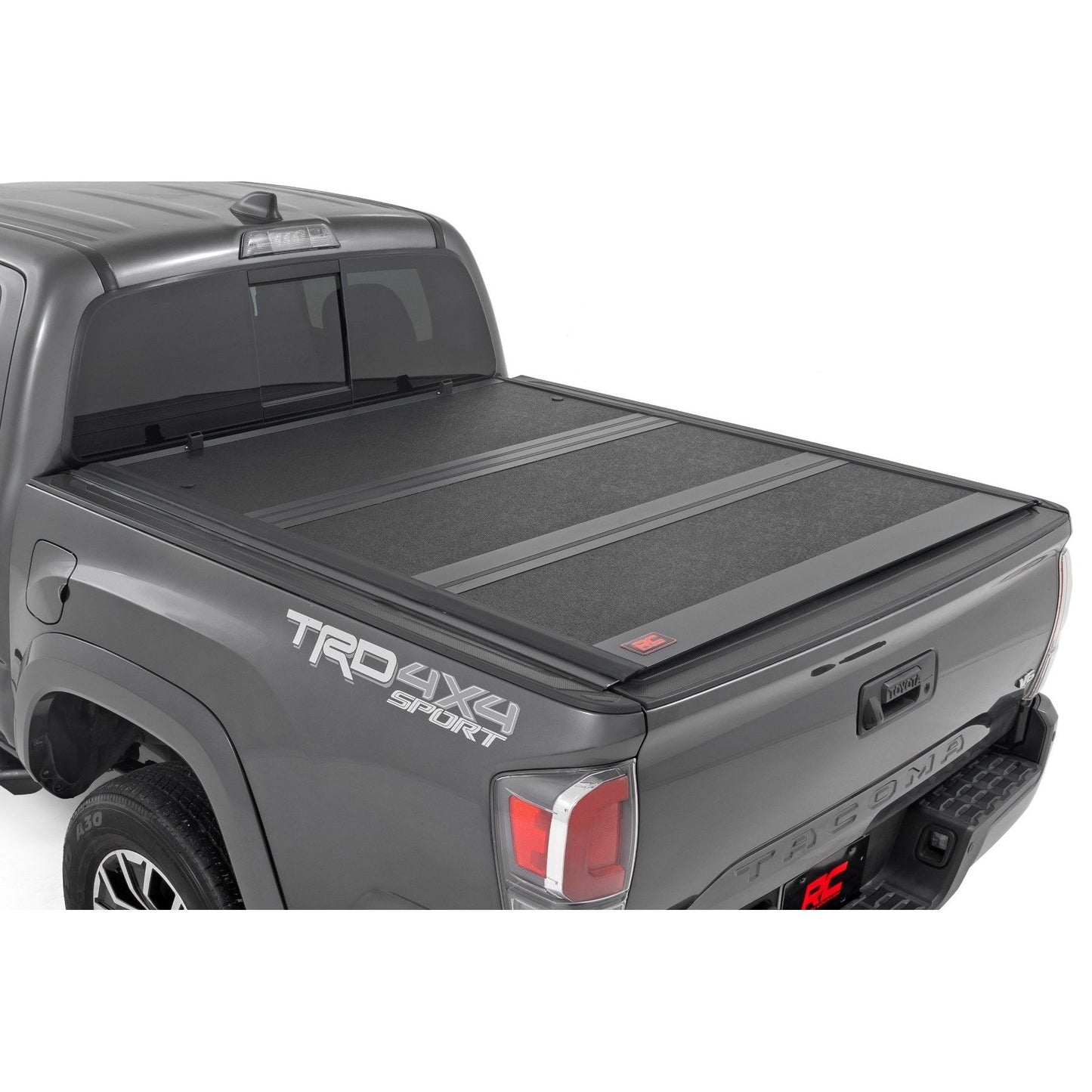 ROUGH COUNTRY Hard Low Profile Bed Cover | 6' Bed | Toyota Tacoma 2WD/4WD (2016-2023) | 47420600B
