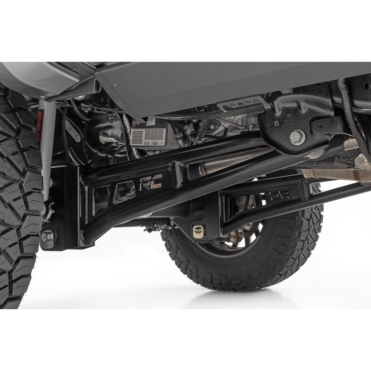 ROUGH COUNTRY 6 Inch Lift Kit | Radius Arm | Ford F-250/F-350 Super Duty 4WD (2023-2025) | 41230