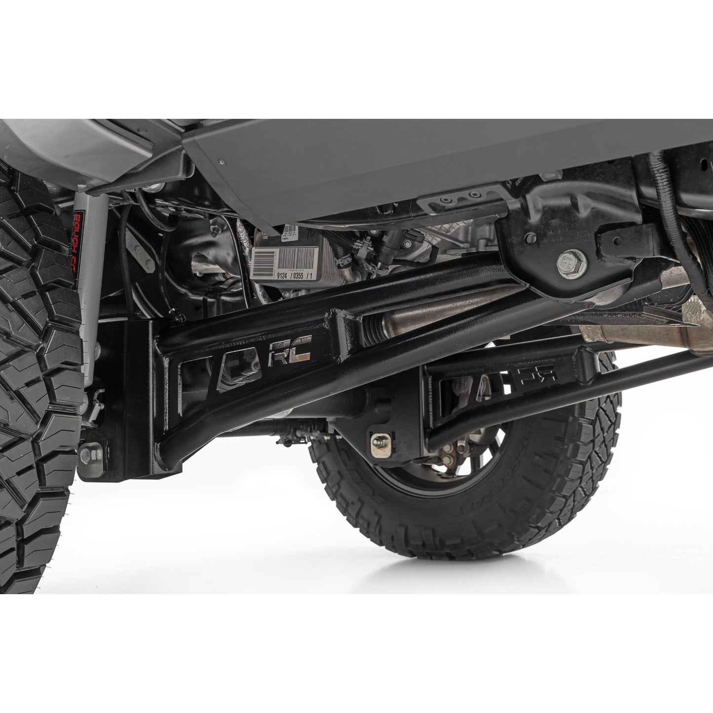 ROUGH COUNTRY 6 Inch Lift Kit | Gas | Radius Arm | M1 | Ford F-250/F-350 Super Duty (23-25) | 41640