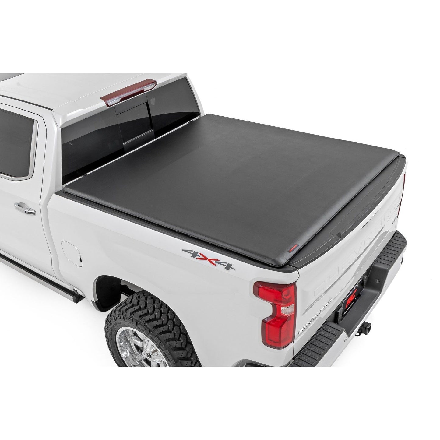 ROUGH COUNTRY Soft Roll Up Bed Cover | 5'10" Bed | Chevy/GMC Sierra 1500 (19-26)/Silverado 1500 (19-26)  | 42120580