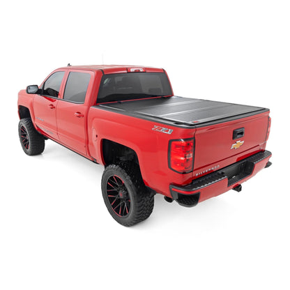 ROUGH COUNTRY Hard Tri-Fold Flip Up Bed Cover | 5'9" Bed | Chevy/GMC 1500 (14-18 & Classic) | 49119551