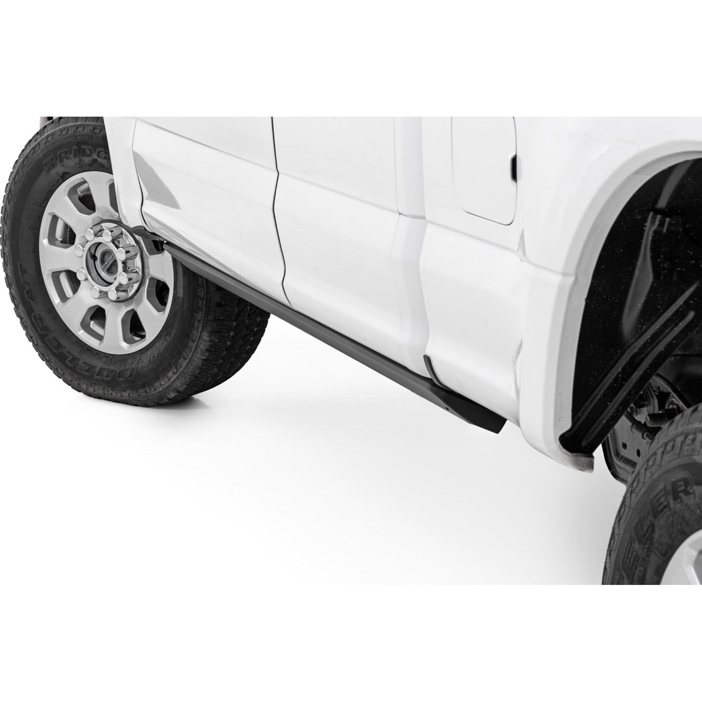 ROUGH COUNTRY | Power Running Boards  HT-Series  Super Cab  Ford F-150/Lightning/F-250/F-350/Raptor (15-26) | ESR71525
