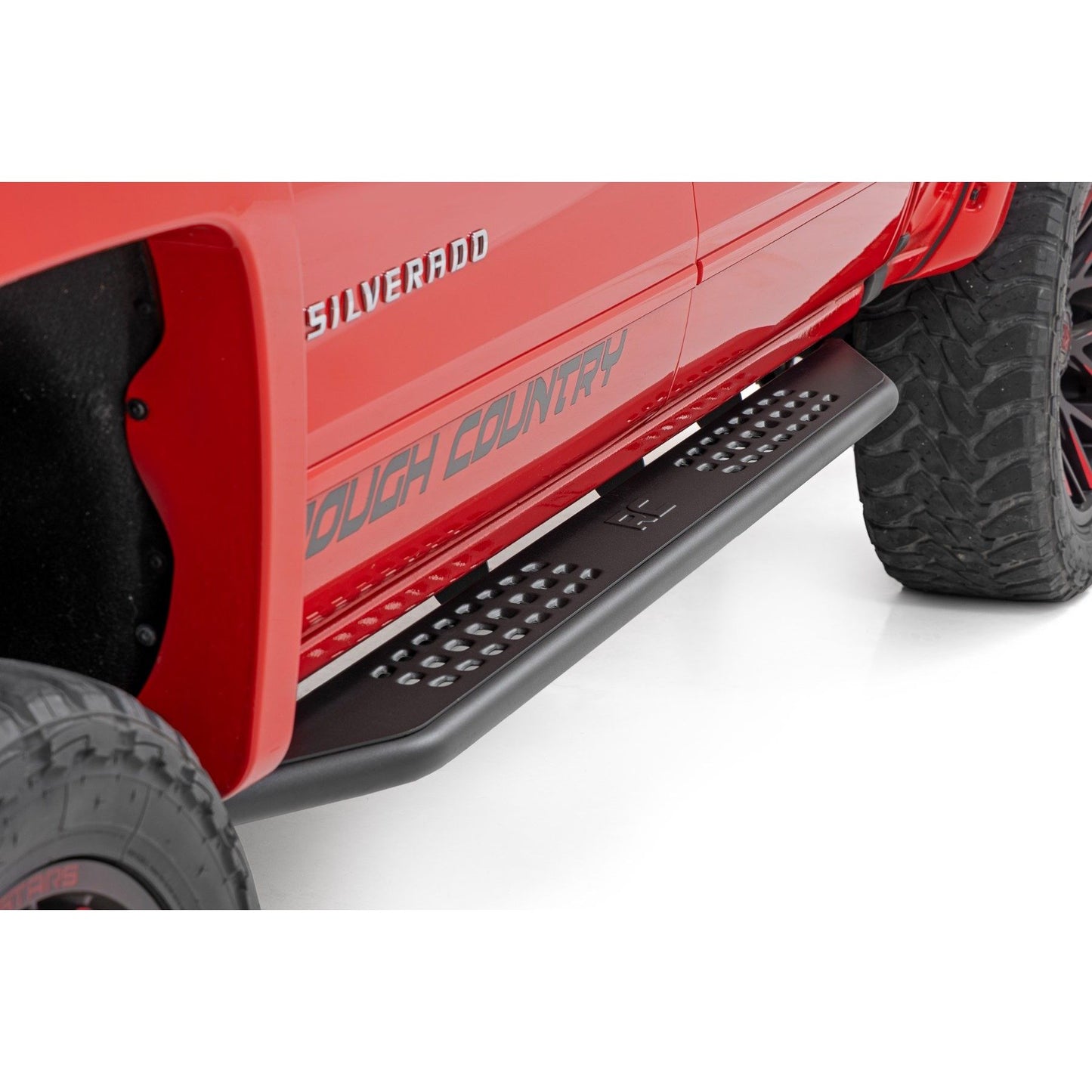 ROUGH COUNTRY OV2 Running Boards | Side Step Bars | Crew Cab | Chevy/GMC 1500/2500HD/3500HD (07-19 & Classic) | 14010