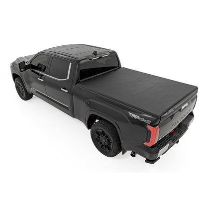 ROUGH COUNTRY | Soft Tri-Fold Bed Cover  With & W/O OE Rails  6'7" Bed  Toyota Tundra (22-26) | 41419660A