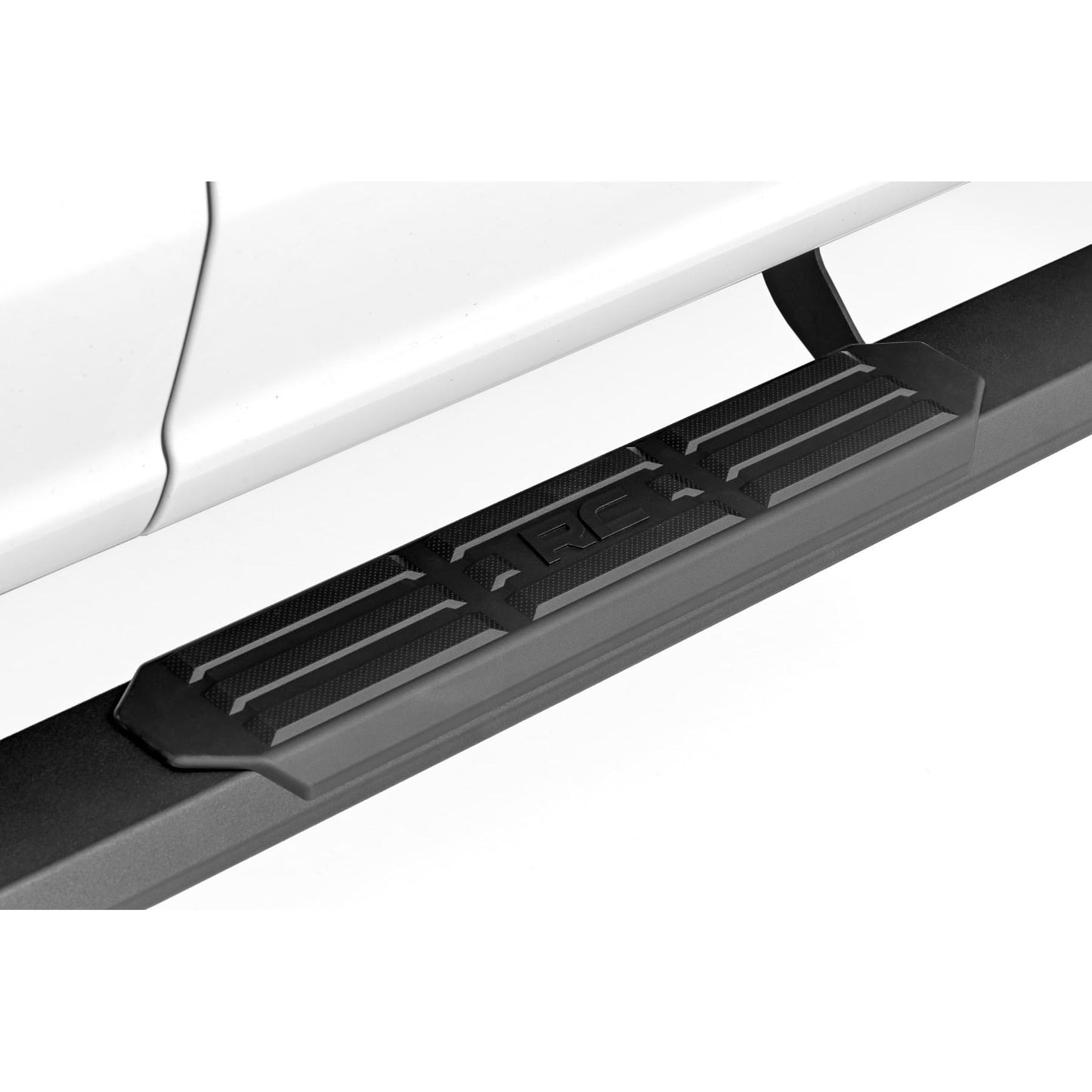 ROUGH COUNTRY | TR2 Running Boards  Ford F-150/Lightning/F-250/F-350/Raptor  (2015-2026) | 45000