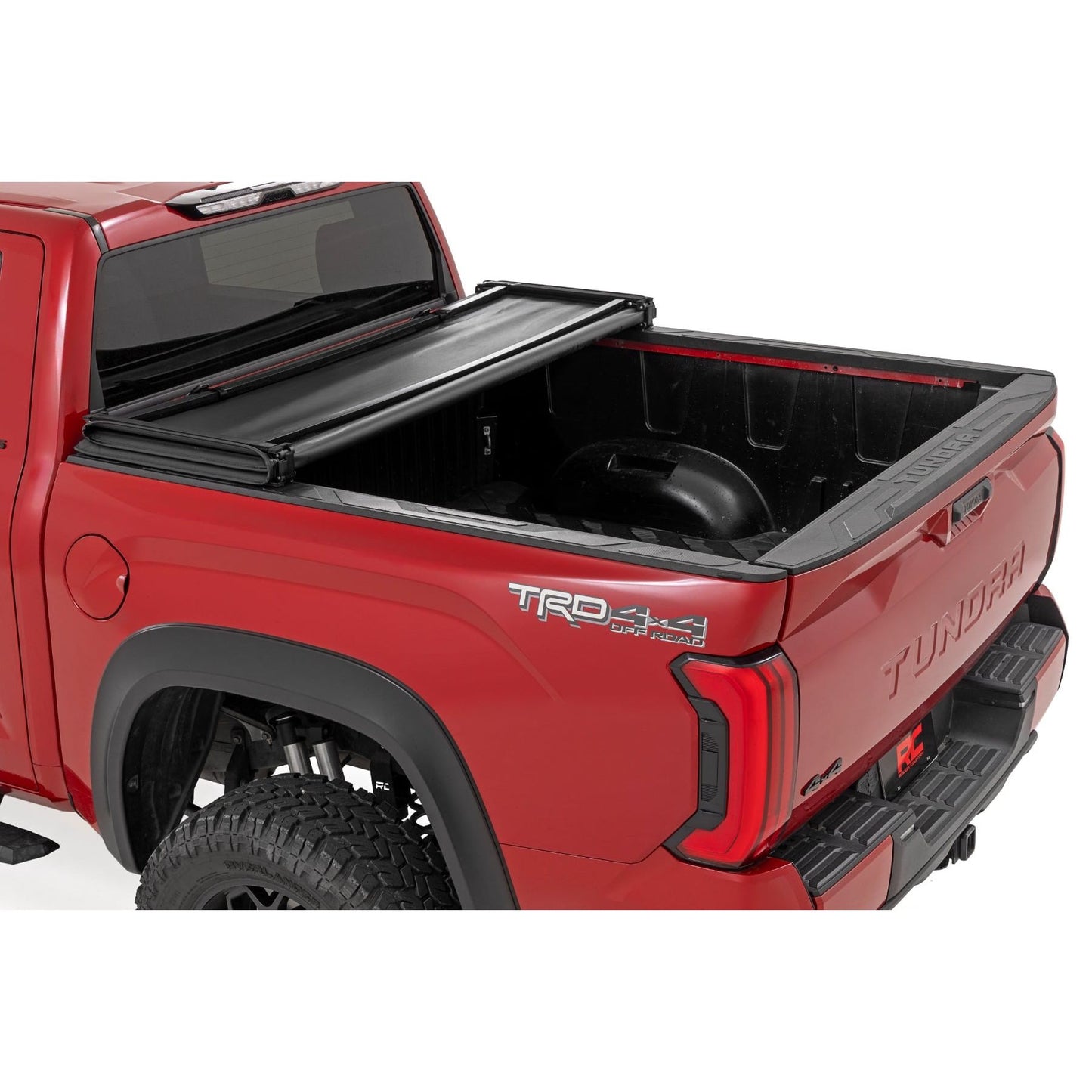 ROUGH COUNTRY | Soft Tri-Fold Bed Cover  5'7" Bed  with and w/o OE Rail  Toyota Tundra (22-26) | 41419560A