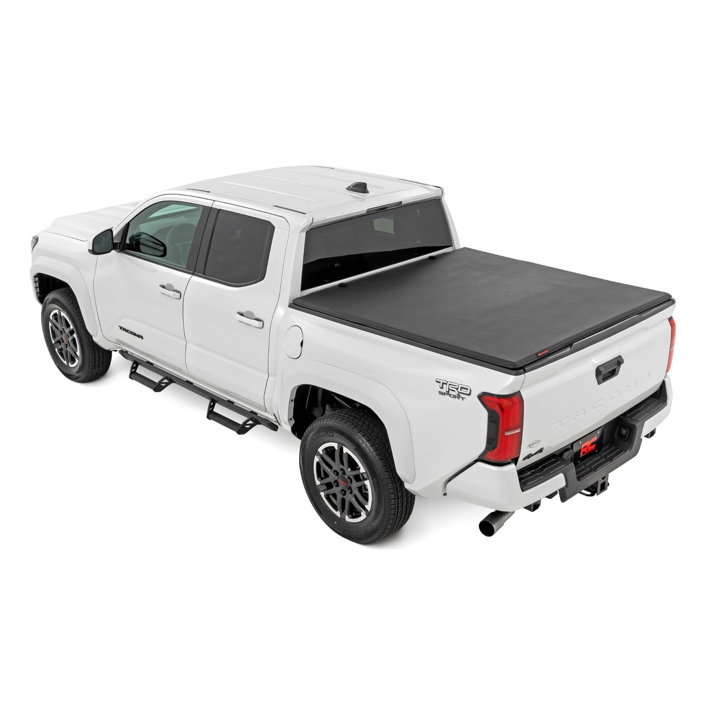 ROUGH COUNTRY | Soft Tri-Fold Bed Cover  5' Bed  Dbl Cab  Toyota Tacoma 2WD/4WD (24-26) | 41716505A