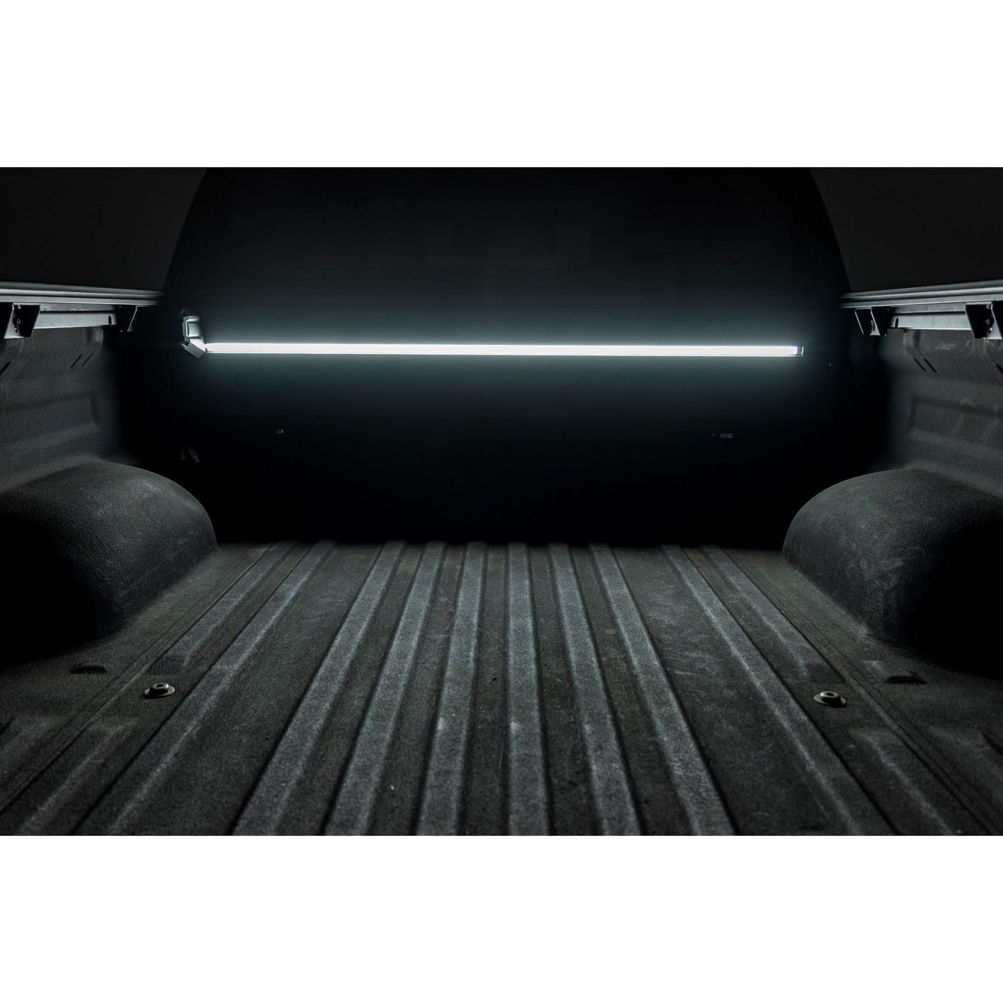 ROUGH COUNTRY Powered Retractable Bed Cover | 5'7" Bed | Toyota Tundra (07-21) | 51419550