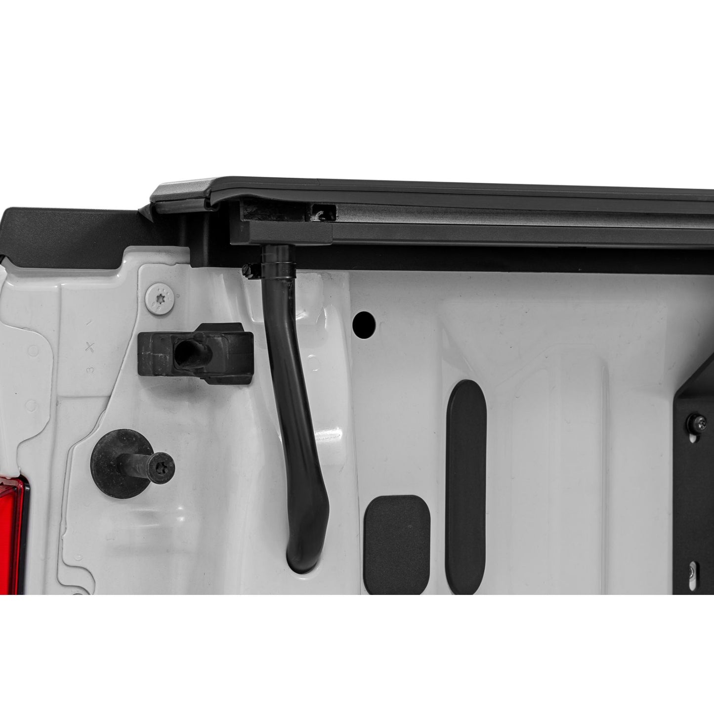 ROUGH COUNTRY | Manual Retractable Bed Cover  5'7" Bed  Ford F-150 (15-26)/F-150 Lightning (22-26) | 53509550