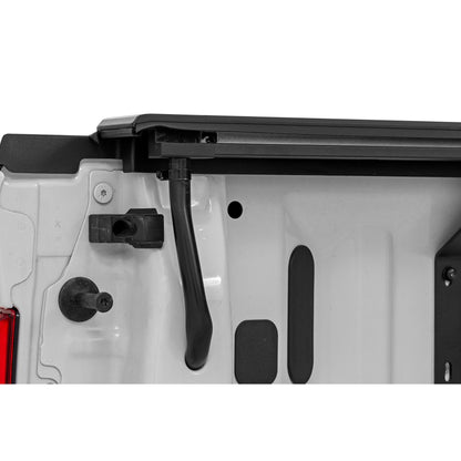 ROUGH COUNTRY | Manual Retractable Bed Cover  5'7" Bed  Ford F-150 (15-26)/F-150 Lightning (22-26) | 53509550