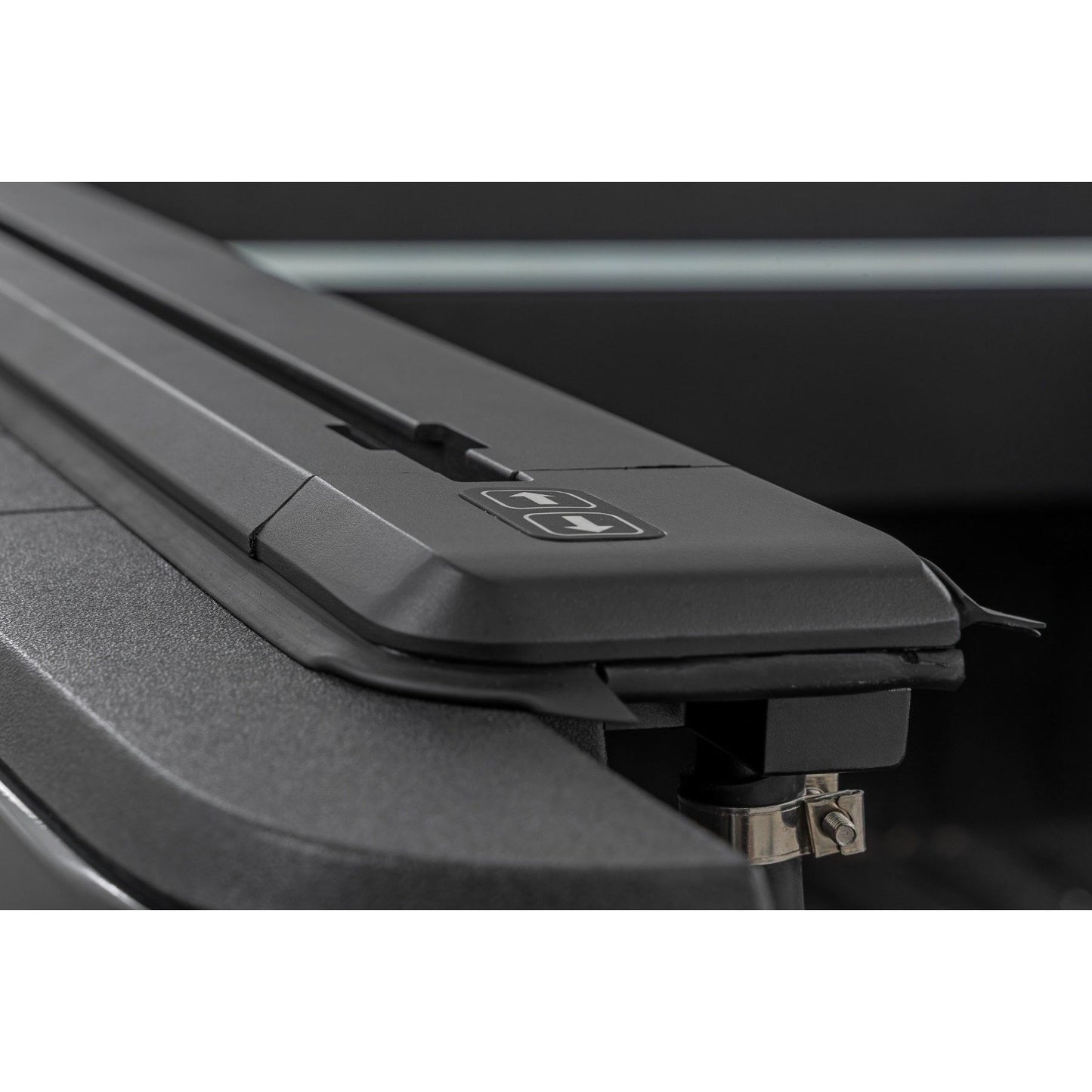 ROUGH COUNTRY Powered Retractable Bed Cover | 5'7" Bed | Toyota Tundra (07-21) | 51419550