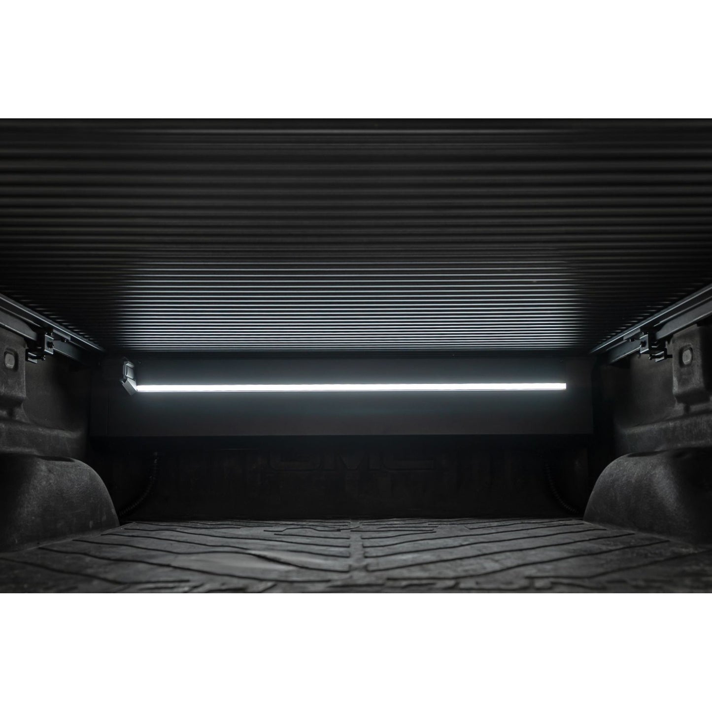 ROUGH COUNTRY | Powered Bed Cover  6'7" Bed  Chevy/GMC 1500/2500HD/3500HD (14-19 & Classic) | 51129651