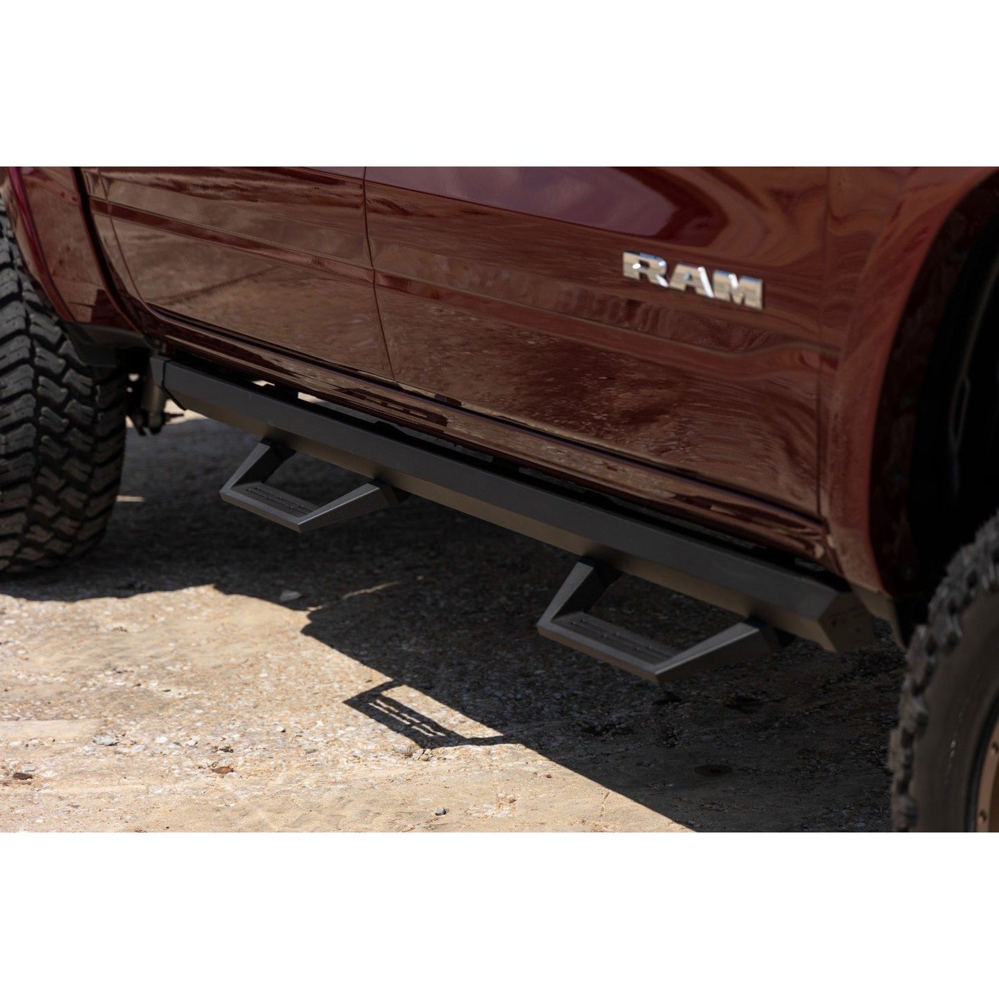 ROUGH COUNTRY SRL2 Adj Aluminum Step | Crew Cab | Ram 1500 (19-25)/1500 TRX (21-24)  | 31016