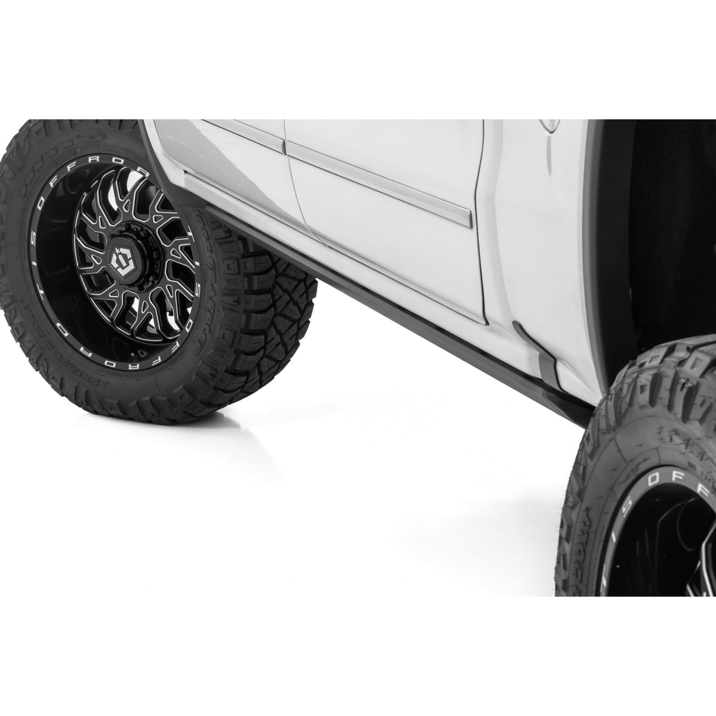ROUGH COUNTRY | Power Running Boards  HT-Series  Crew Cab  Chevy/GMC 1500/2500HD/3500HD 2WD/4WD | ESR51518