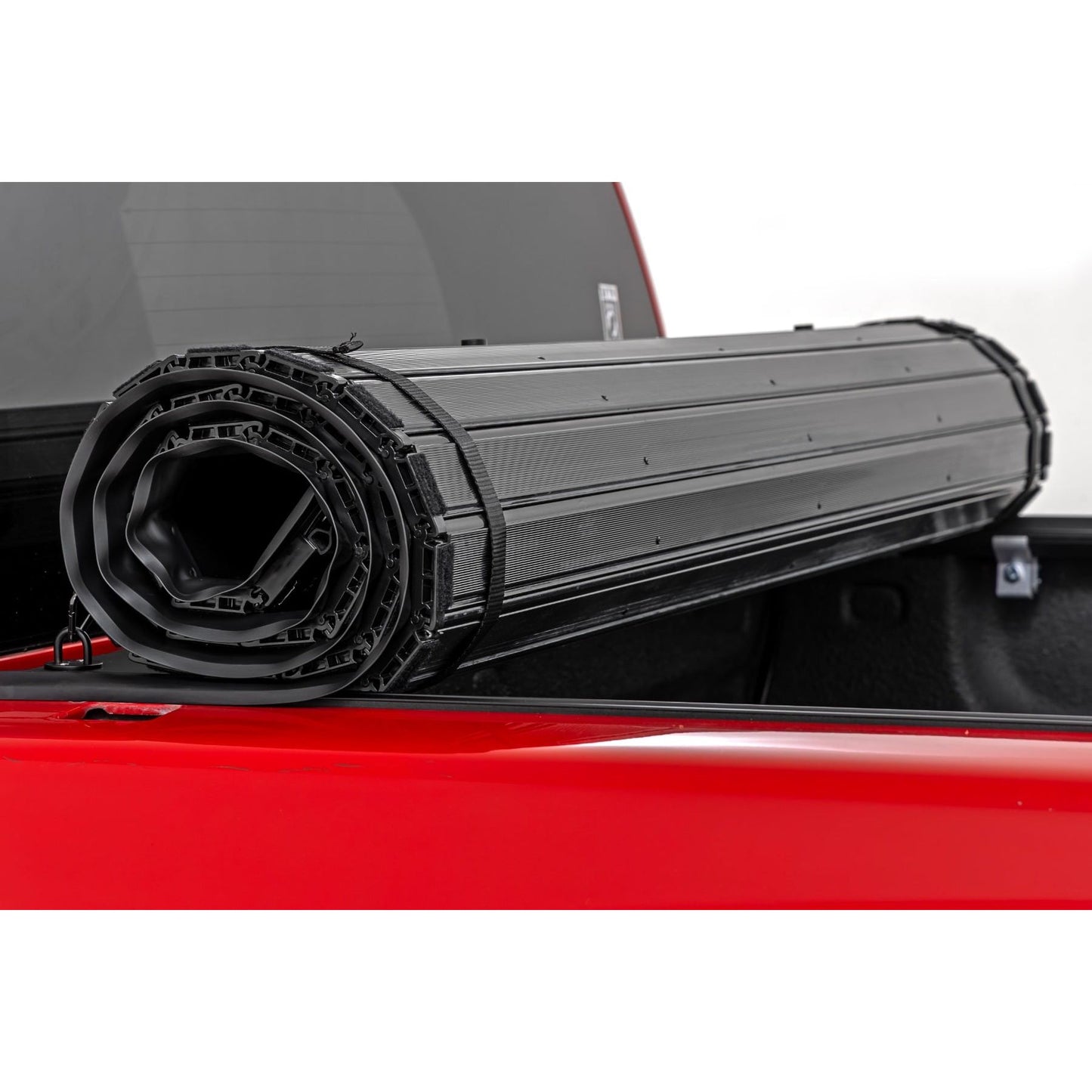 ROUGH COUNTRY | Hard Roll Up Bed Cover  6'7" Bed  Chevy/GMC Sierra/Silverado 1500 (07-13) | 50123560