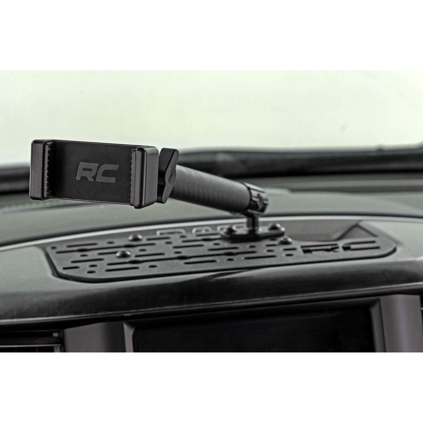 ROUGH COUNTRY Dash Mount | 8" Non-Mag Safe Mount Kit | 8in Screen | Ram 1500 4WD (2019-2024) | 33000