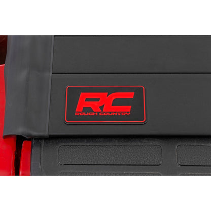 ROUGH COUNTRY Hard Roll Up Bed Cover | 6'7" Bed | Chevy/GMC 1500 (00-06 & Classic) | 50288650