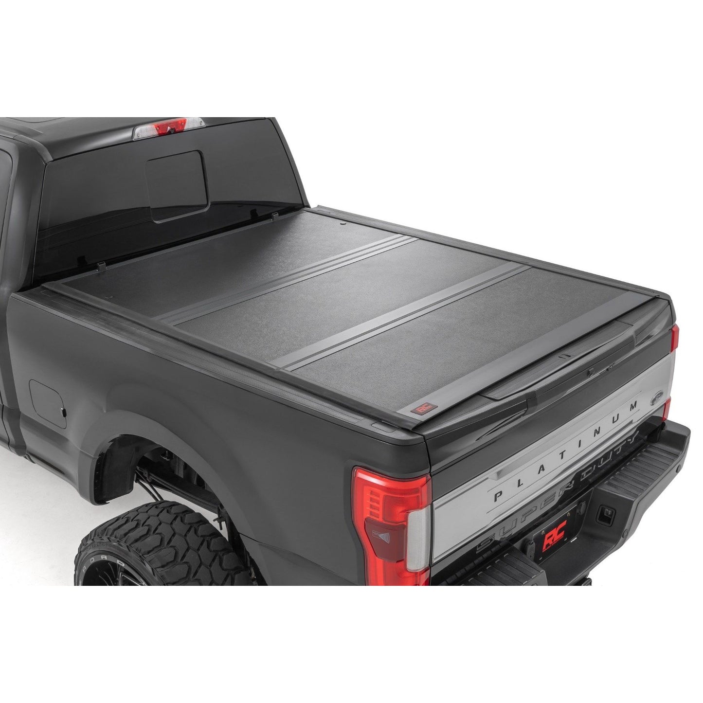 ROUGH COUNTRY Hard Low Profile Bed Cover | 6'10" Bed | Ford F-250/F-350 Super Duty (17-26) | 47220651B