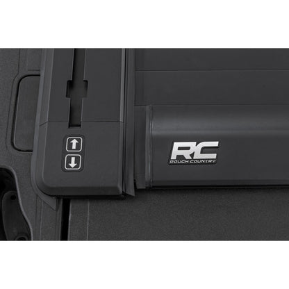 ROUGH COUNTRY | Powered Retractable Bed Cover  6'10" Bed  Ford F-250/F-350 Super Duty (17-26) | 51507650