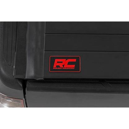ROUGH COUNTRY | Hard Roll Up Bed Cover  5' Bed  Toyota Tacoma 2WD/4WD (2005-2015) | 50415500