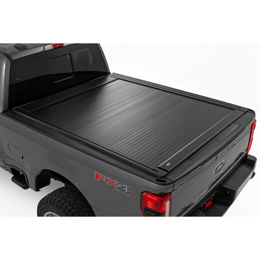 ROUGH COUNTRY | Manual Retractable Bed Cover  6'10" Bed  Ford F-250/F-350 Super Duty (17-26) | 53507650