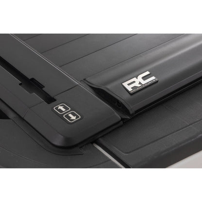 ROUGH COUNTRY | Powered Bed Cover  6'7" Bed  Chevy/GMC 1500/2500HD/3500HD (14-19 & Classic) | 51129651