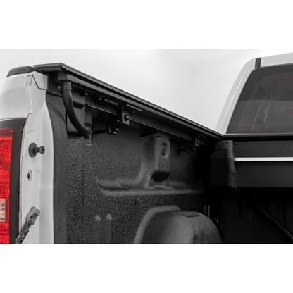 ROUGH COUNTRY | Powered Bed Cover  6'7" Bed  Chevy/GMC 1500/2500HD/3500HD (14-19 & Classic) | 51129651
