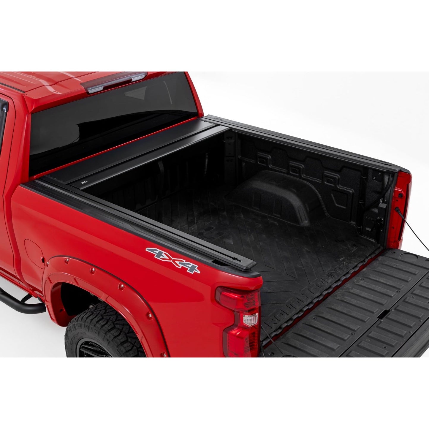 ROUGH COUNTRY | Manual Retractable Bed Cover  5'10" Bed  Chevy/GMC Sierra 1500 (19-26)/Silverado 1500 (19-26) | 53120580