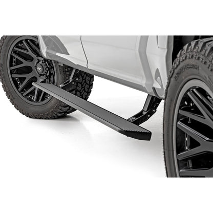 ROUGH COUNTRY | Power Running Boards  HT-Series  Crew Cab  Ford F-150/Lightning/F-250/F-350/Raptor (15-26) | ESR71520