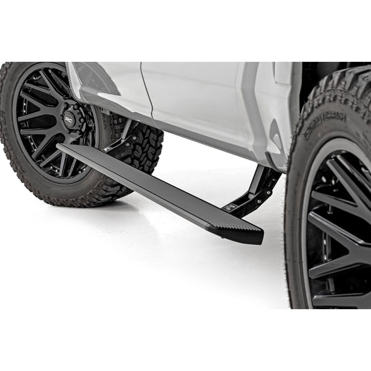 ROUGH COUNTRY | Power Running Boards  HT-Series  Crew Cab  Ford F-150/Lightning/F-250/F-350/Raptor (15-26) | ESR71520