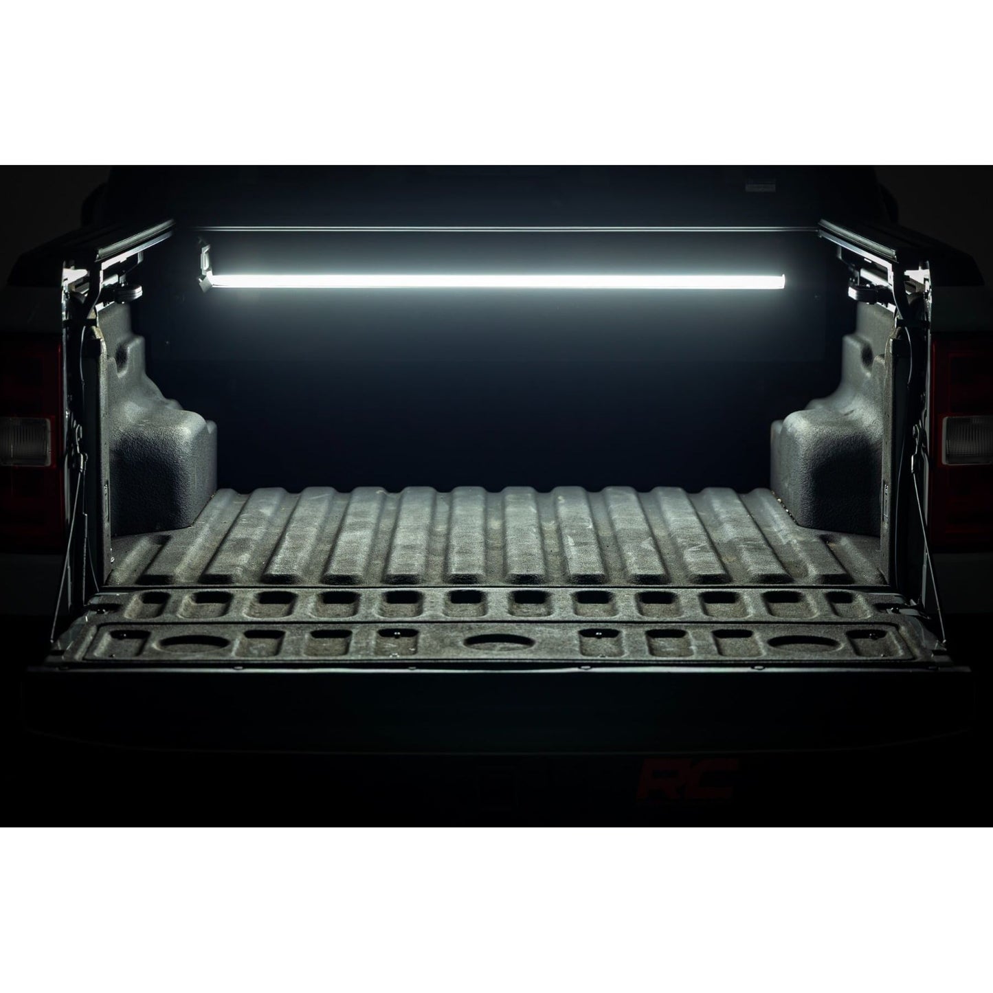 ROUGH COUNTRY | Powered Retractable Bed Cover  4'6" Bed  Ford Maverick 2WD/4WD (2022-2026) | 51504600