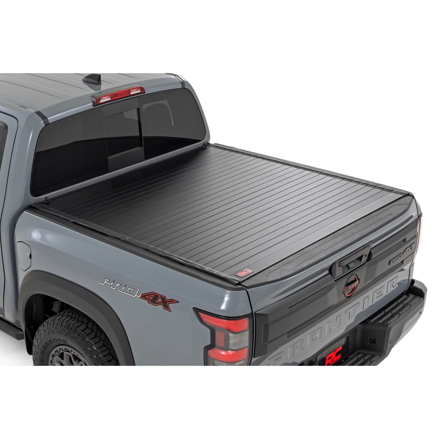 ROUGH COUNTRY | Hard Roll Up Bed Cover  5' Bed  Nissan Frontier 2WD/4WD (2022-2026) | 50215522