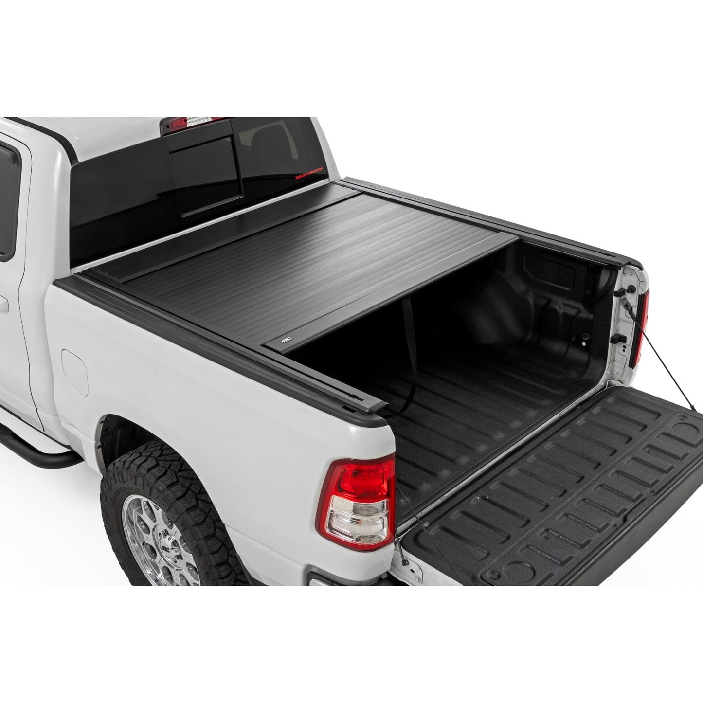 ROUGH COUNTRY | Manual Retractable Bed Cover  5'7" Bed  Ram 1500 (19-26)/1500 TRX (21-24) | 53307550