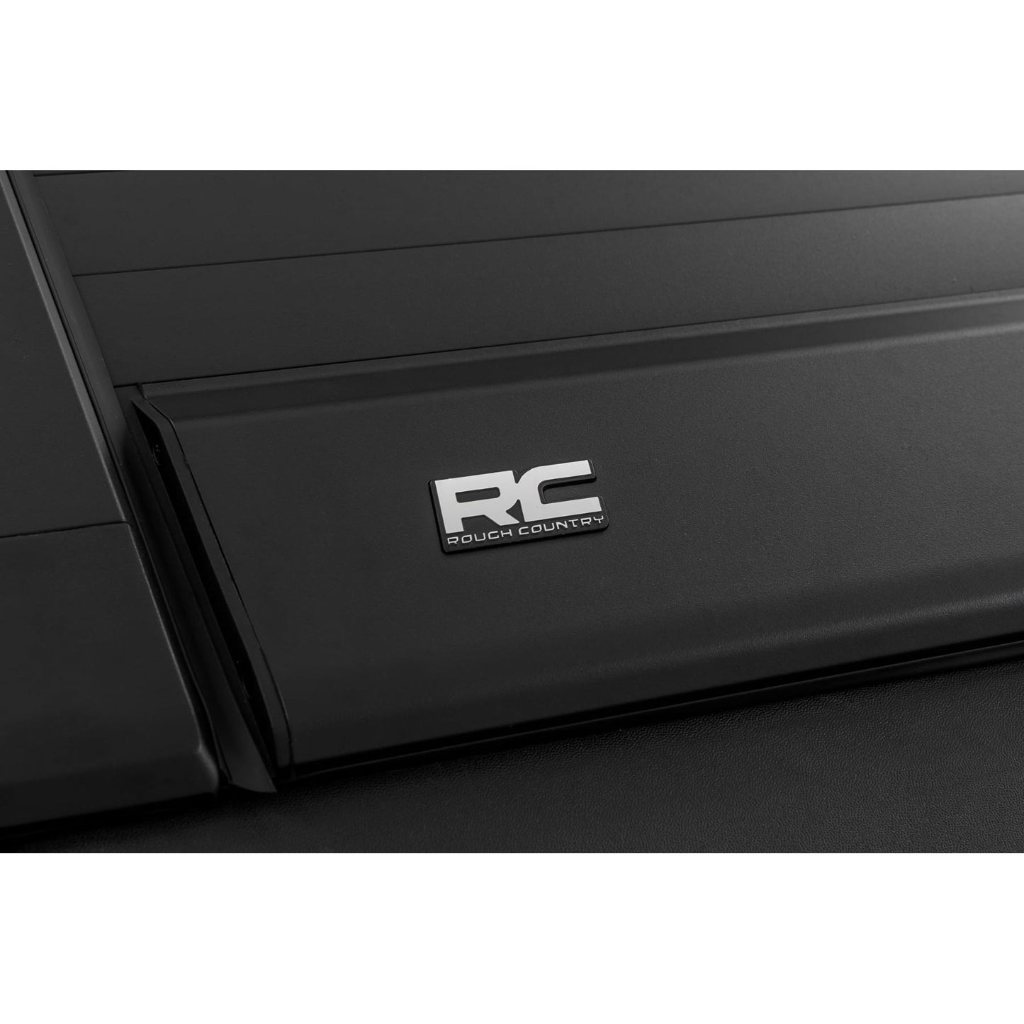 ROUGH COUNTRY | Manual Retractable Bed Cover  5'7" Bed  Ram 1500 (19-26)/1500 TRX (21-24) | 53307550