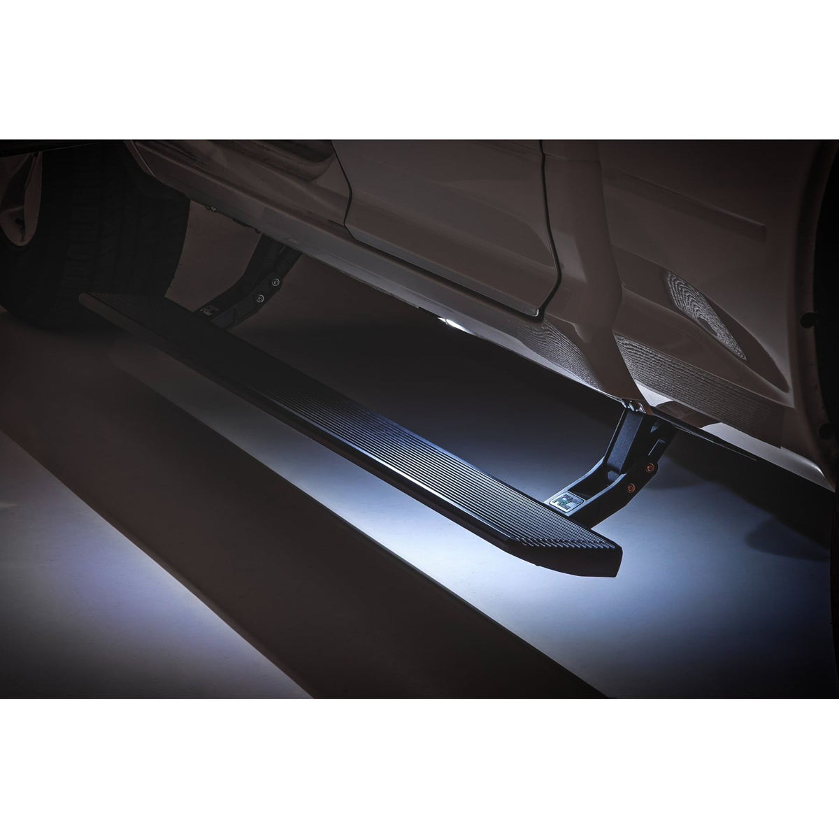 ROUGH COUNTRY RCSESR050210 ESR050210 Power Running Boards Ram 1500 2009-18