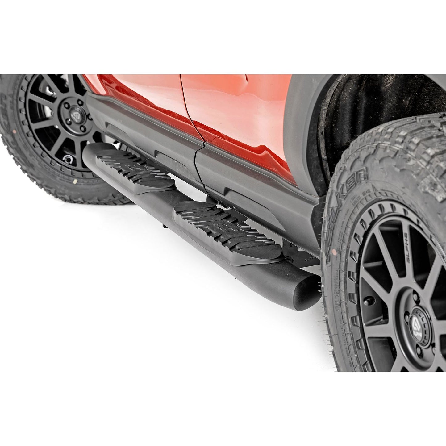ROUGH COUNTRY Oval Nerf Steps | Black | Ford Bronco Sport 4WD (2021-2025) | 21006