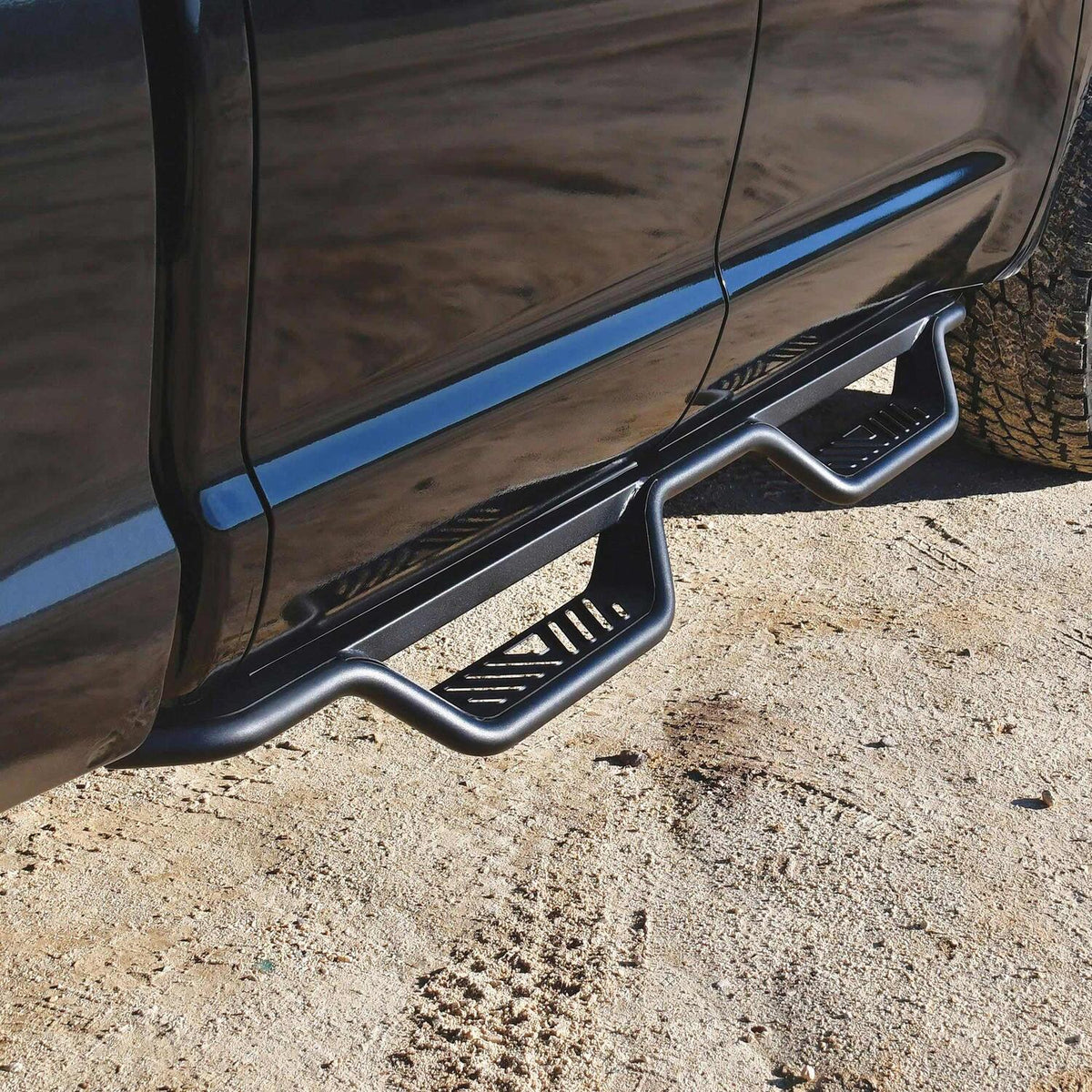Westin Outlaw Drop Nerf Steps 2007-2021 Toyota Tundra Double Cab