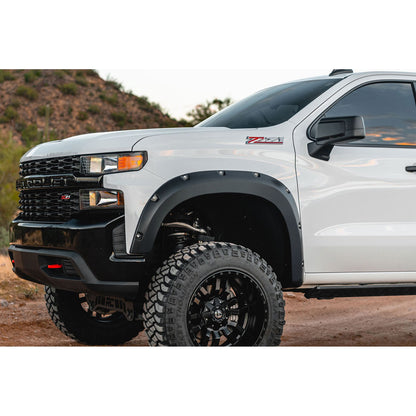 ROUGH COUNTRY | Pocket Fender Flares  G42 White Sands  Chevy Silverado 1500 2WD/4WD (22-26) | F-C12211-G42