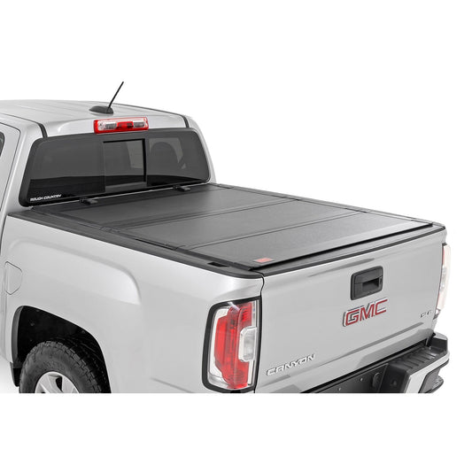 ROUGH COUNTRY Hard Tri-Fold Flip Up Bed Cover | 5' Bed | Chevy/GMC Canyon/Colorado (15-25) | 49120500