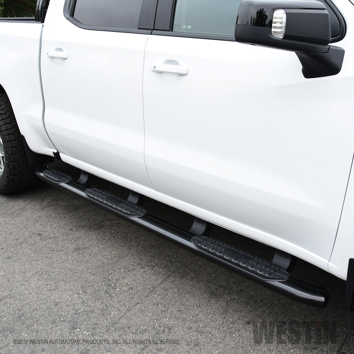 Westin PRO TRAXX 5 Oval W2W Nerf Steps 2019-2024 Chevy/GMC Silverado/Sierra 1500 Crew Cab