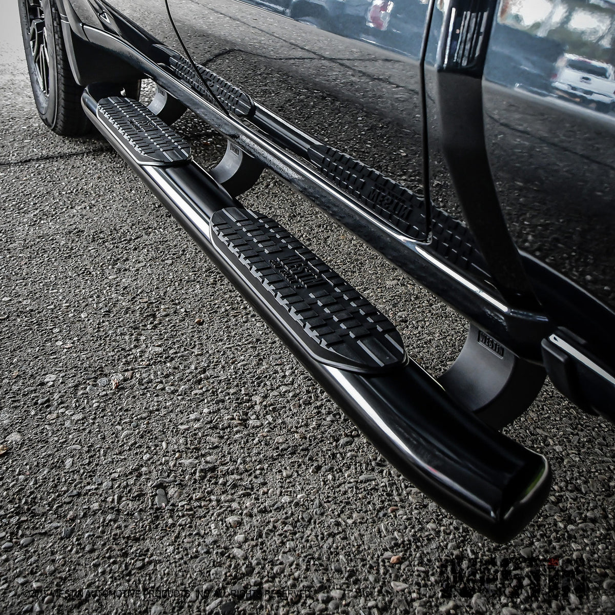 Westin PRO TRAXX 5 Nerf Steps 2019-2024 Chevy/GMC Silverado/Sierra 1500 Double Cab
