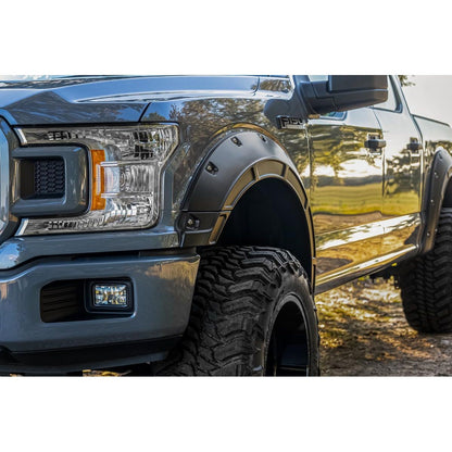 ROUGH COUNTRY | Defender Fender Flares  E7 Velocity Blue  Ford F-150 2WD/4WD (2015-2020) | A-F11811-E7