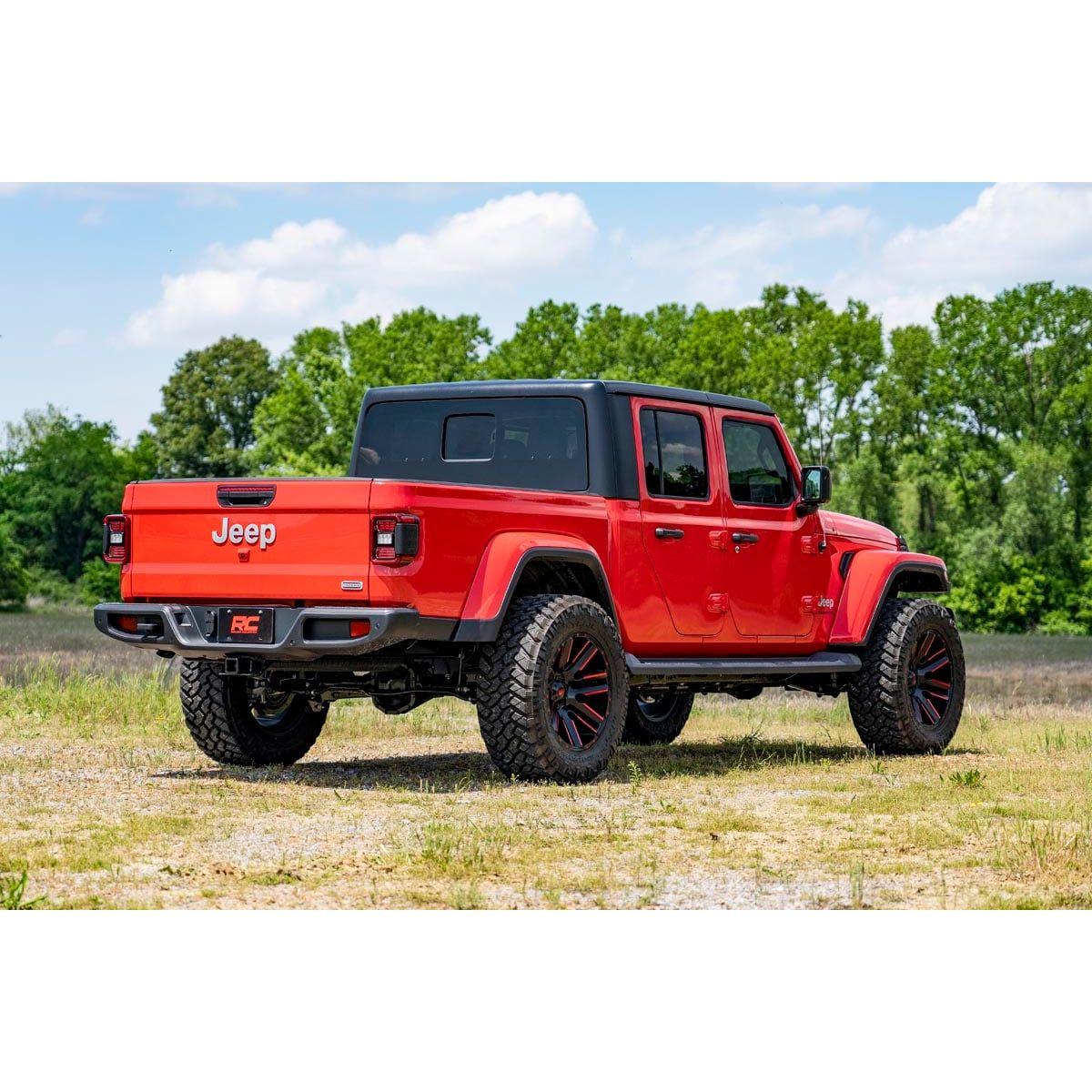 ROUGH COUNTRY 2.5 Inch Leveling Kit | Spacers | M1 | Jeep Gladiator JT 4WD (2020-2023) | 63440